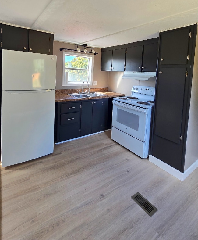 74 Haney Park in Greeneville, TN - Building Photo - Building Photo