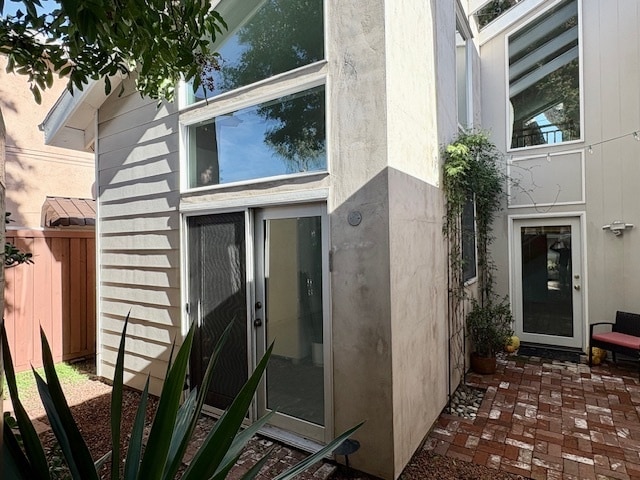 property at 1948 S Holt Ave