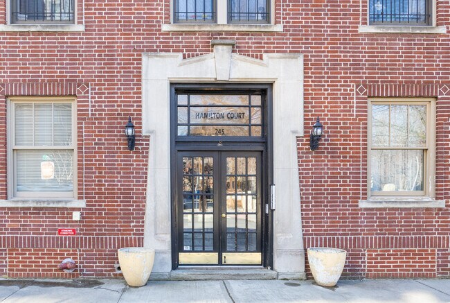 245 8th St in Jersey City, NJ - Building Photo - Building Photo