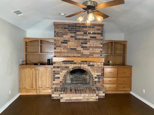 property at 1127 Bent Oaks Dr