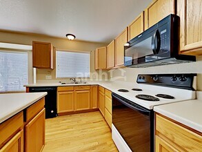 15625 E 99th Ave in Commerce City, CO - Building Photo - Building Photo