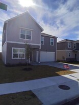 12817 Samuel Adams Dr in Manor, TX - Building Photo