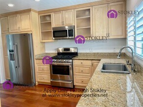 158 Cameo Dr in Danville, CA - Building Photo - Building Photo