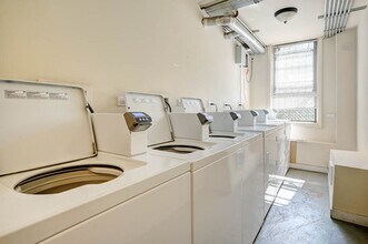 4747 N Hermitage Ave, Unit 4 in Chicago, IL - Foto de edificio - Building Photo