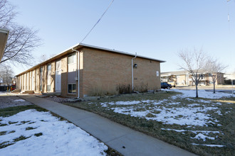 Terry Street Apartments in Longmont, CO - Building Photo - Building Photo