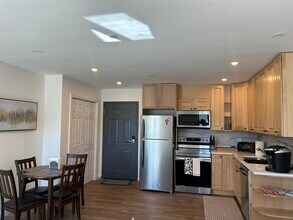 64 Salem St in Medford, MA - Building Photo - Building Photo