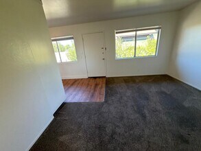 2210 San Jose Ave in Alameda, CA - Building Photo - Building Photo