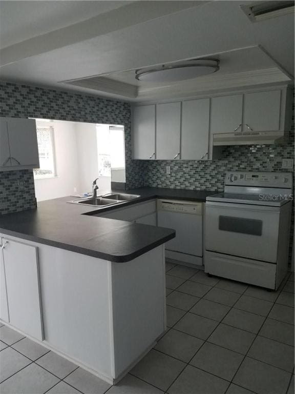 3728 Haven Dr in New Port Richey, FL - Foto de edificio - Building Photo