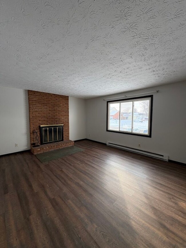 74 Briarcliff Ave in Alliance, OH - Building Photo - Building Photo