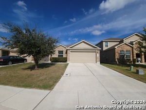 9105 Longhorn Park in Converse, TX - Foto de edificio - Building Photo