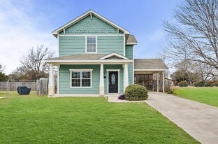 1124 N Penelope St in Belton, TX - Building Photo