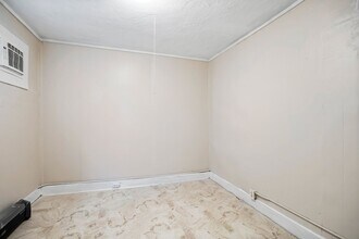 935 Union St S-Unit -Rear Lower in St. Petersburg, FL - Building Photo - Building Photo