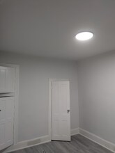 307 W Centre St in Shenandoah, PA - Foto de edificio - Building Photo