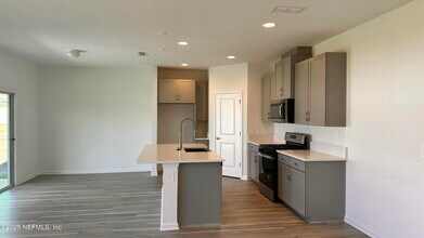 47 Carbonell Pl in St. Augustine, FL - Building Photo - Building Photo
