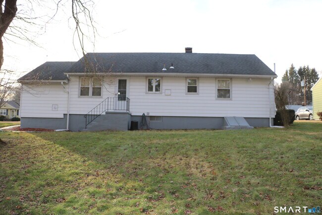 69 Rentell Rd in Hamden, CT - Building Photo - Building Photo