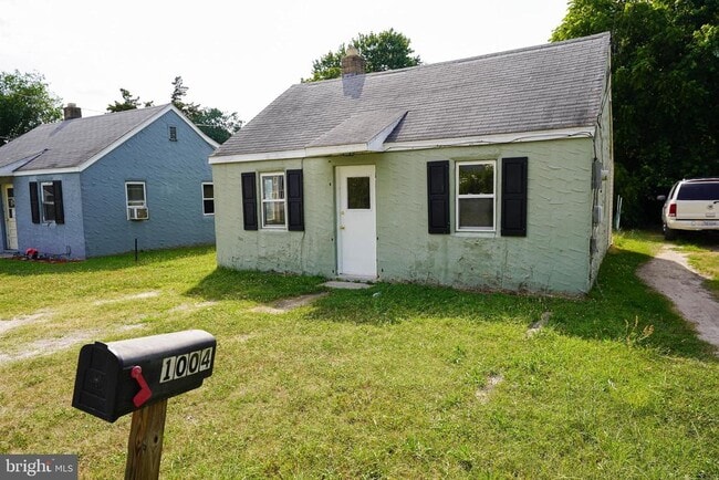 property at 1004 Delaware Ave
