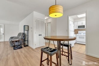 603 Jacob Ct in Dayton, NJ - Building Photo - Building Photo