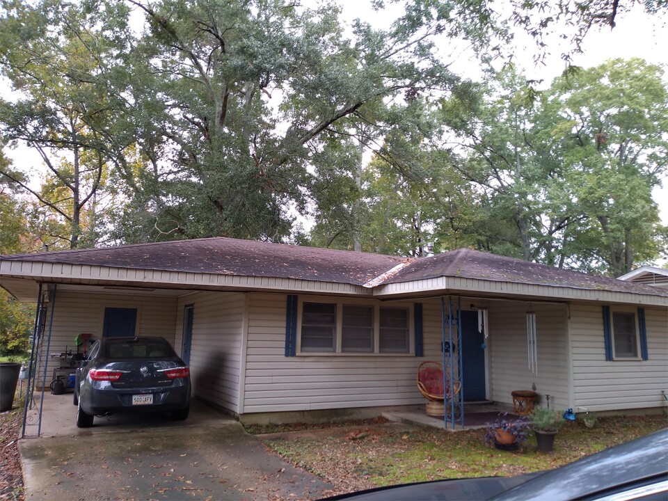 310 Lee Ave in Ruston, LA - Building Photo