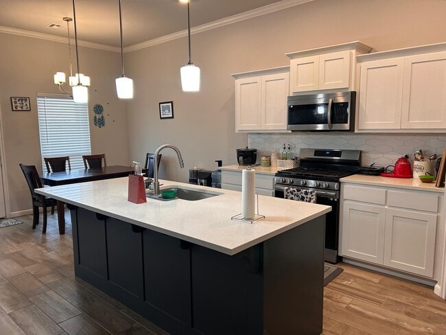 18108 Sunny Stone Ct in Edmond, OK - Building Photo - Building Photo