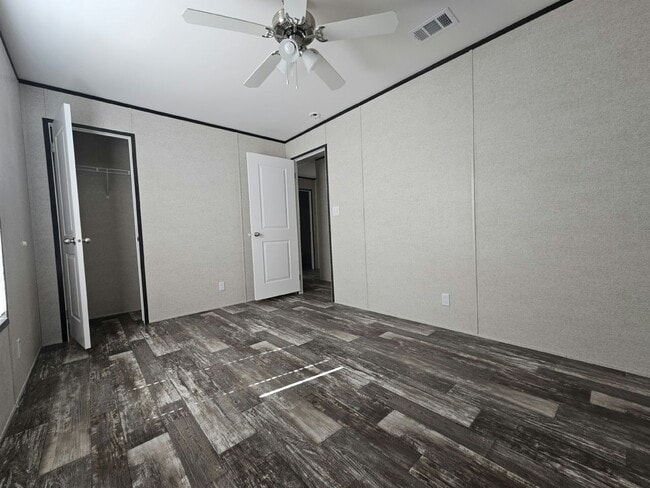 property at 6571 Hidden Oaks Dr