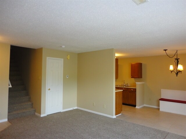 2411 Collins Way in Greenfield, IN - Building Photo - Building Photo