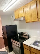 420 Rawson St SW in Atlanta, GA - Building Photo - Building Photo