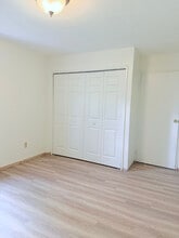160 Devon Loop in Staten Island, NY - Building Photo - Building Photo