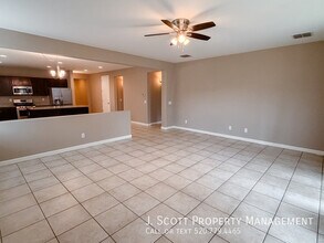 9411 W Oregon Ave in Glendale, AZ - Building Photo - Building Photo