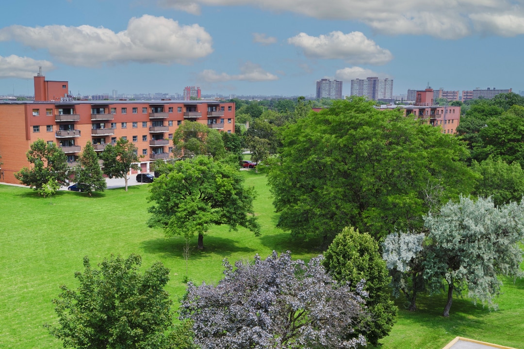 West Park Village Apartments in Toronto, ON - Building Photo