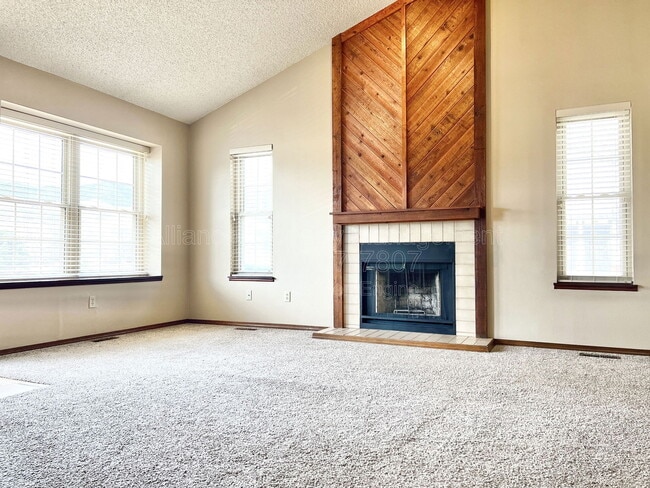 5589 Tamworth Dr in Colorado Springs, CO - Building Photo - Building Photo