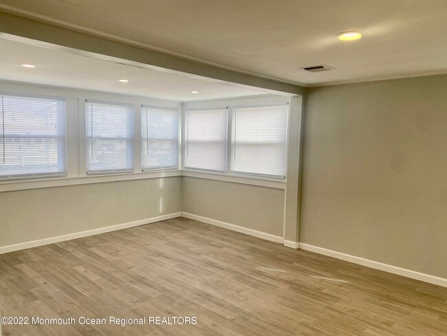 209 Pine Dr in Berkeley Township, NJ - Building Photo - Building Photo