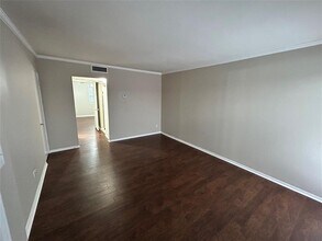 1416 Hawthorne St in Houston, TX - Foto de edificio - Building Photo