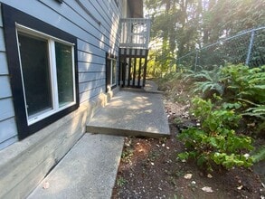 3279 Zapata Pl in Victoria, BC - Building Photo - Building Photo