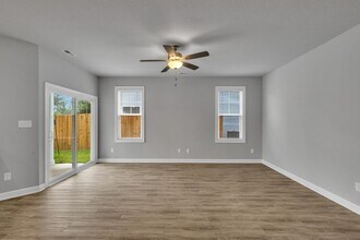 2019 Folkstone Wds Ln in Holly Ridge, NC - Building Photo - Building Photo