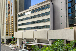1060 Bishop in Honolulu, HI - Building Photo