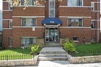 710 Jefferson St Apartments in Washington, DC - Foto de edificio - Building Photo