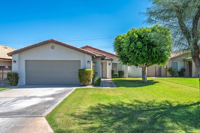51780 Avenida Velasco in La Quinta, CA - Building Photo - Building Photo