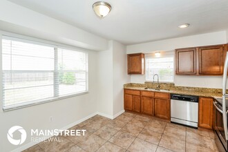 1257 Dandelion Dr in Deltona, FL - Building Photo - Building Photo