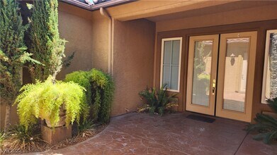 7888 Galloping Hills St in Las Vegas, NV - Building Photo - Building Photo