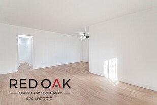 919 S Lake St in Los Angeles, CA - Building Photo