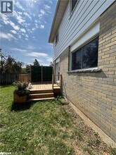 56 Bernick Dr in Barrie, ON - Building Photo - Building Photo