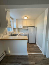 76 Elm St in Milford, NH - Building Photo - Building Photo