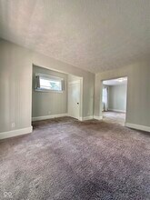 2426 N Capitol Ave in Indianapolis, IN - Building Photo - Building Photo
