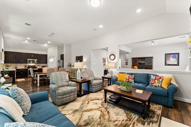 1918 Elkington Cir in Conroe, TX - Building Photo - Building Photo