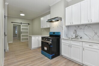 531 28th St in Union City, NJ - Building Photo - Building Photo