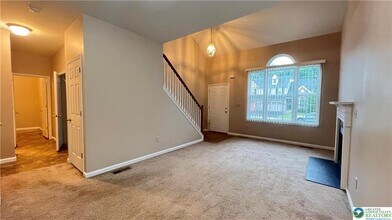 2288 Creekside Dr in Coplay, PA - Building Photo - Building Photo