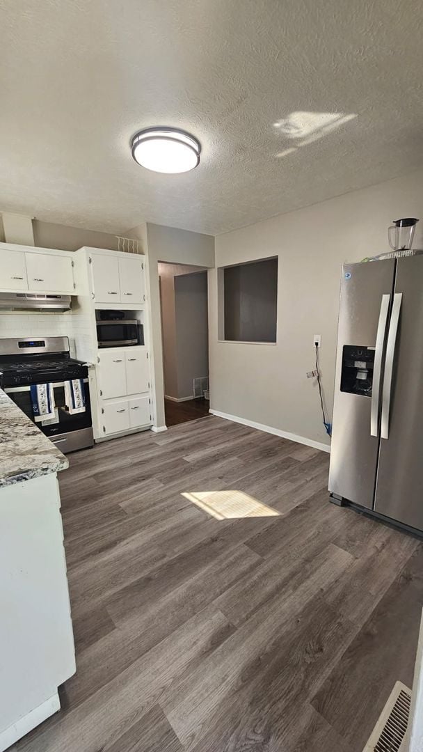 property at 7533 S 22nd St