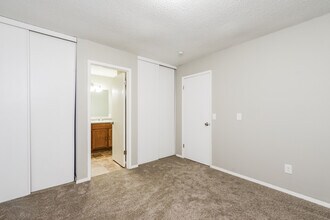 2532 Braintree Dr in High Ridge, MO - Foto de edificio - Building Photo