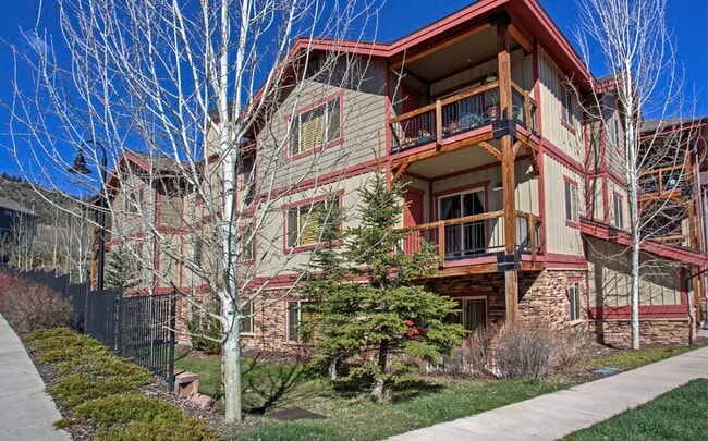 property at 5519 Lillehammer Ln