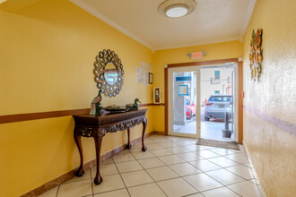 Cabana in Hialeah, FL - Building Photo - Interior Photo